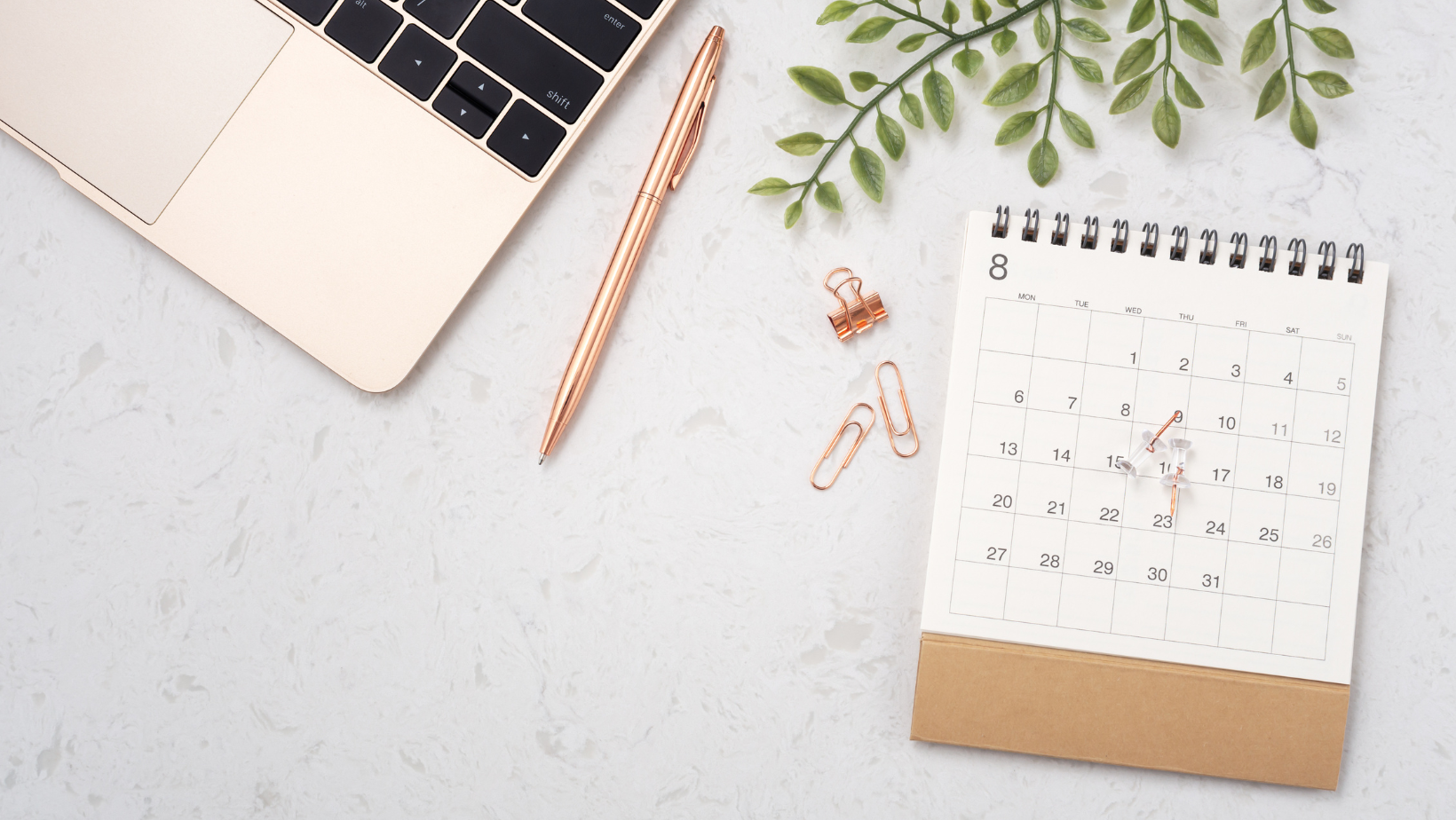 hypnose arras 3 (1) ordinateur, stylo et calendrier